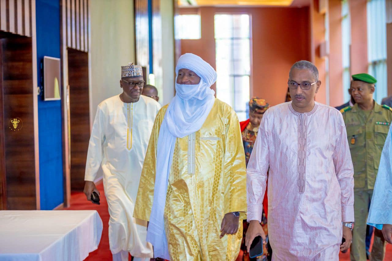 Ministre annonce de Senum