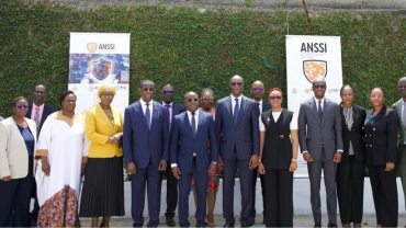 le Ministre Ibrahim Kalil KONATE en immersion à l’ANSSI-CI   